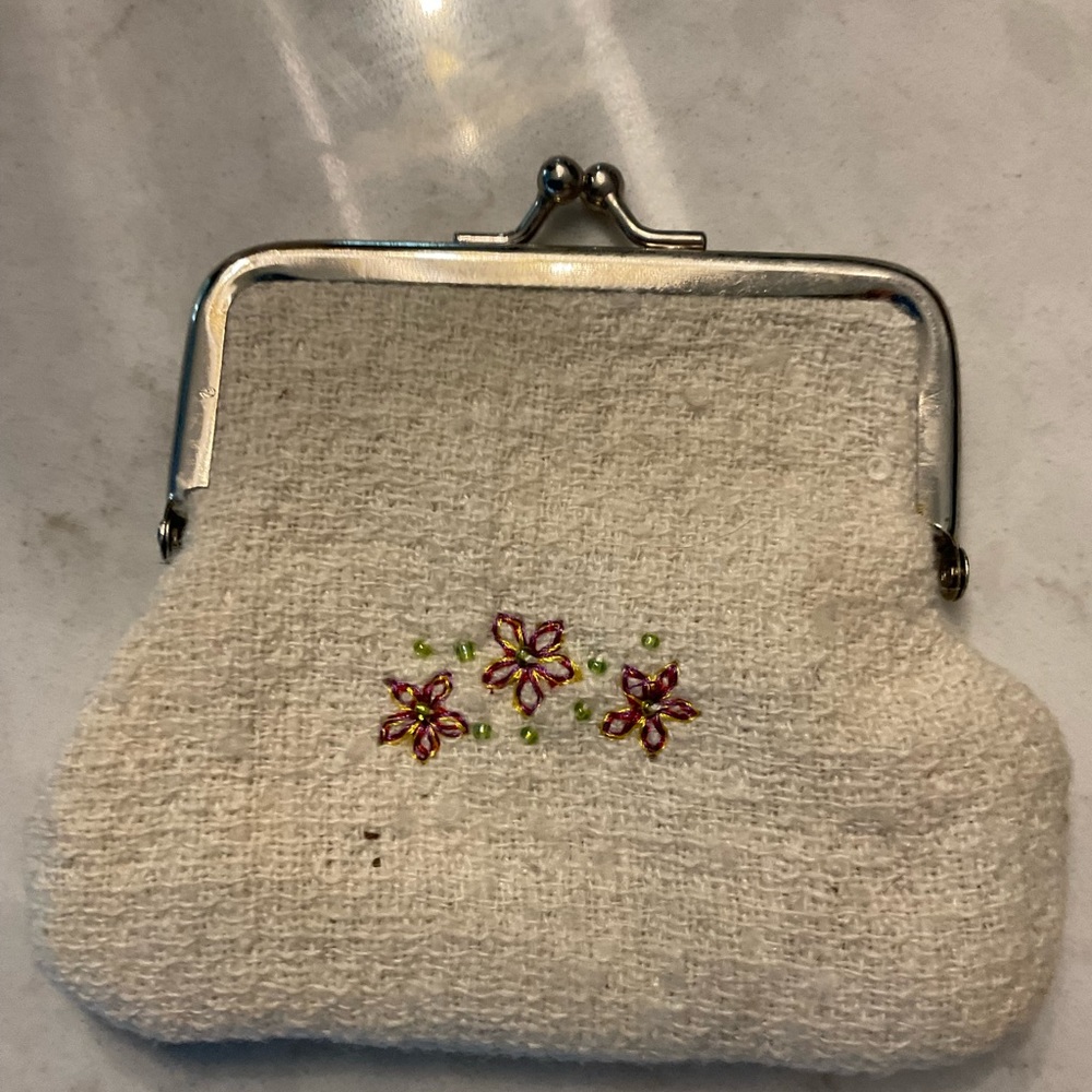 Coin purse “Bridgerton” feel! - Picture 2 of 2